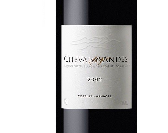 CHEVAL DES ANDES rouge 2002